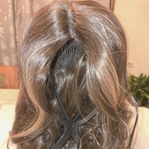 Elegant Brown Women's Wig